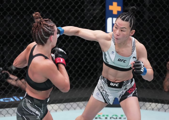 Yan Xiaonan beats Mackenzie Dern